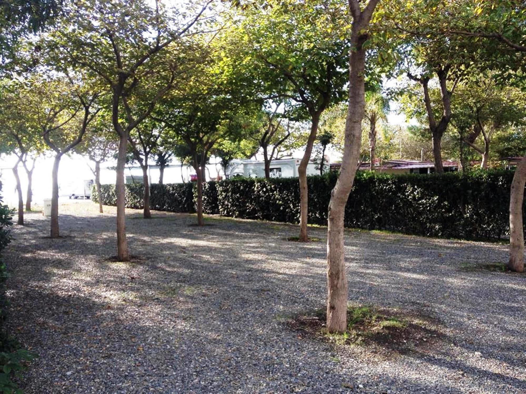 Camping La Focetta Sicula SantʼAlessio Siculo Exterior foto